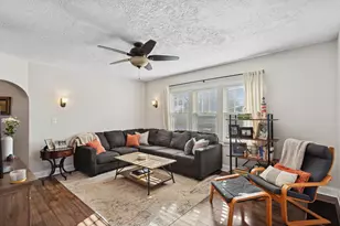 43225 N Lakeside Dr, Antioch, IL 60002 - Photo 4