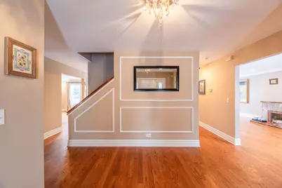 751 Garth Road, Wheeling, IL 60090 - Photo 8