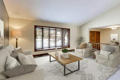 16W671 89th Place, Willowbrook, IL 60527 - Photo 2