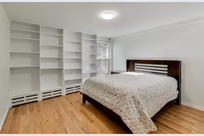 1470 E 56th Street, Chicago, IL 60637 - Photo 26