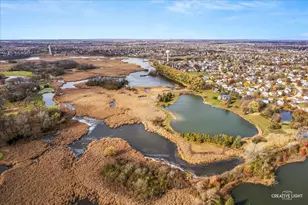 675 White Pine Cir, Lake in the Hills, IL 60156 - Photo 40