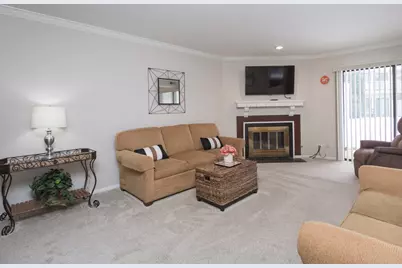 27W705 Grasmere Drive #1702, Winfield, IL 60190 - Photo 4