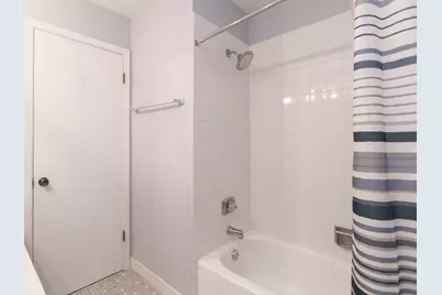 27W705 Grasmere Drive #1702, Winfield, IL 60190 - Photo 20