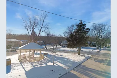 9052 W 92nd Street, Hickory Hills, IL 60457 - Photo 14