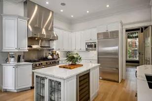 1022 W Montana St, Chicago, IL 60614 - Photo 12