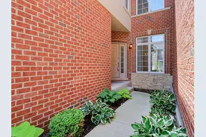 146 Paxton Road, Bloomingdale, IL 60108 - Photo 2