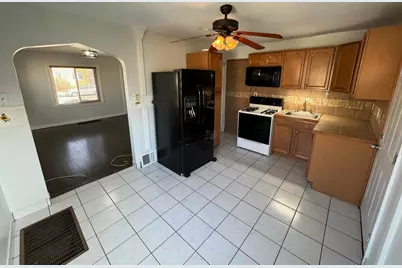 1834 Illinois Street, Des Plaines, IL 60018 - Photo 4