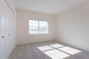 2000 Randi Dr, Aurora, IL 60504 - Photo 16