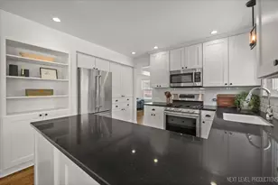 1637 Haines Dr, Batavia, IL 60510 - Photo 10