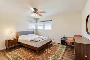 [Address not provided], Morton Grove, IL 60053 - Photo 32