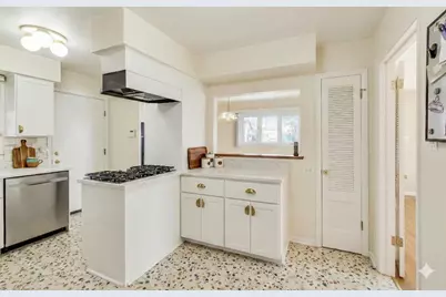 [Address not provided], Morton Grove, IL 60053 - Photo 22