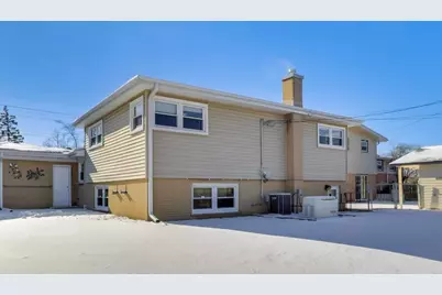 [Address not provided], Morton Grove, IL 60053 - Photo 54