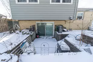 756 W Millers Rd, Des Plaines, IL 60016 - Photo 26