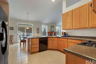 524 Parkview Cir, Fox Lake, IL 60020 - Photo 4