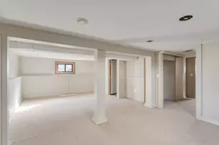 140 N Elroy Ave, Bartlett, IL 60103 - Photo 12