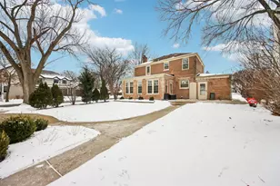 175 S Fairview Ave, Elmhurst, IL 60126 - Photo 34