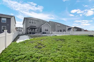 1032 Blazing Star St, South Elgin, IL 60177 - Photo 6