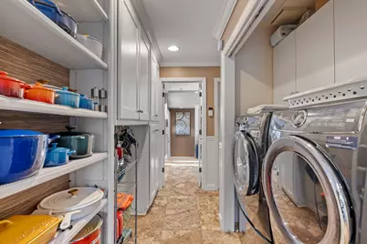 46 Oak Creek Drive, Burr Ridge, IL 60527 - Photo 16