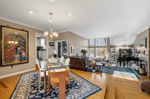 46 Oak Creek Dr, Burr Ridge, IL 60527 - Photo 4