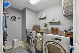 340 Town Center Blvd, Gilberts, IL 60136 - Photo 14