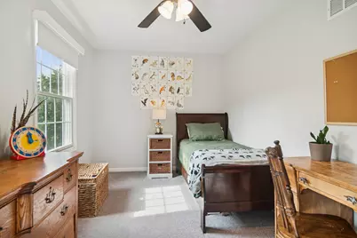 25235 W Hermosa Avenue, Wauconda, IL 60084 - Photo 20