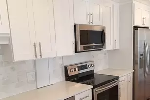 5701 N Sheridan Rd, Chicago, IL 60660 - Photo 4