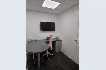 121 S State Street, Belvidere, IL 61008 - Photo 32