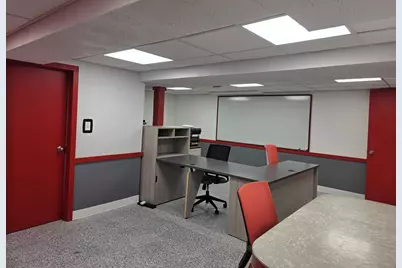 121 S State Street, Belvidere, IL 61008 - Photo 26