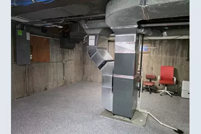 121 S State Street, Belvidere, IL 61008 - Photo 40