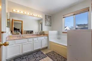 [Address not provided], Aurora, IL 60503 - Photo 18