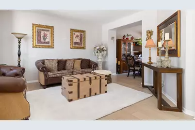 [Address not provided], Aurora, IL 60503 - Photo 4