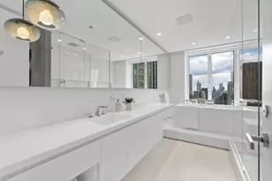 950 N Michigan Ave, Chicago, IL 60611 - Photo 26