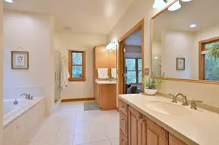 135 Country Ln, Yorkville, IL 60560 - Photo 20