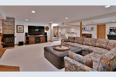 135 Country Lane, Yorkville, IL 60560 - Photo 30