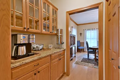 135 Country Lane, Yorkville, IL 60560 - Photo 8