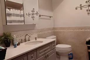 8650 N Shermer Rd, Niles, IL 60714 - Photo 8