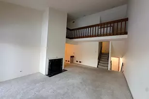 19W244 Governors Trail, Oak Brook, IL 60523 - Photo 4