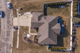 2603 Piney Run, Bloomington, IL 61705 - Photo 42