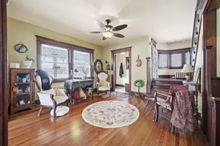 221 High St, West Chicago, IL 60185 - Photo 8