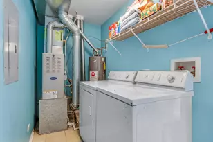 876 Brompton Ct, Carol Stream, IL 60188 - Photo 20