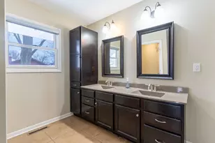 8628 Byron Hills Dr, Byron, IL 61010 - Photo 10