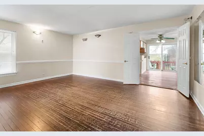 4715 W Crystal Lake Road, McHenry, IL 60050 - Photo 6