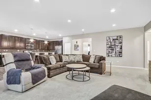 1651 Innsbrook Ct, Fox Lake, IL 60020 - Photo 8