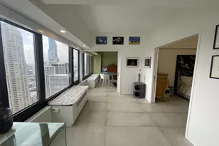 175 E Delaware Pl, Chicago, IL 60611 - Photo 14