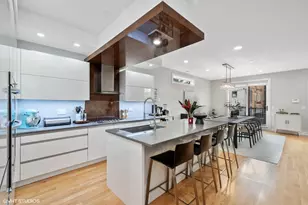 1219 N Cleaver St, Chicago, IL 60642 - Photo 4