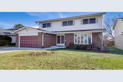 413 S Carol Lane, Mount Prospect, IL 60056 - Photo 2