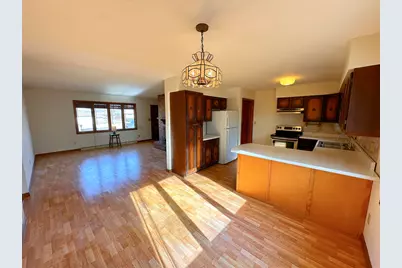 1605 Sharon Road, Streator, IL 61364 - Photo 4