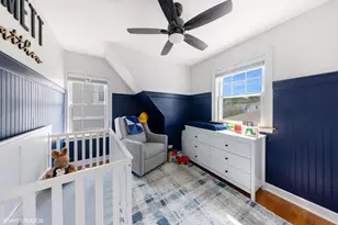 410 Leitch Ave, La Grange, IL 60525 - Photo 16