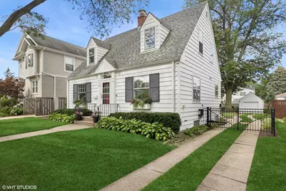 410 Leitch Avenue, La Grange, IL 60525 - Photo 2