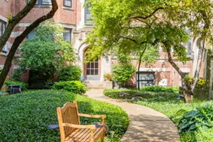 728 1/2 Hinman Ave, Evanston, IL 60202 - Photo 4